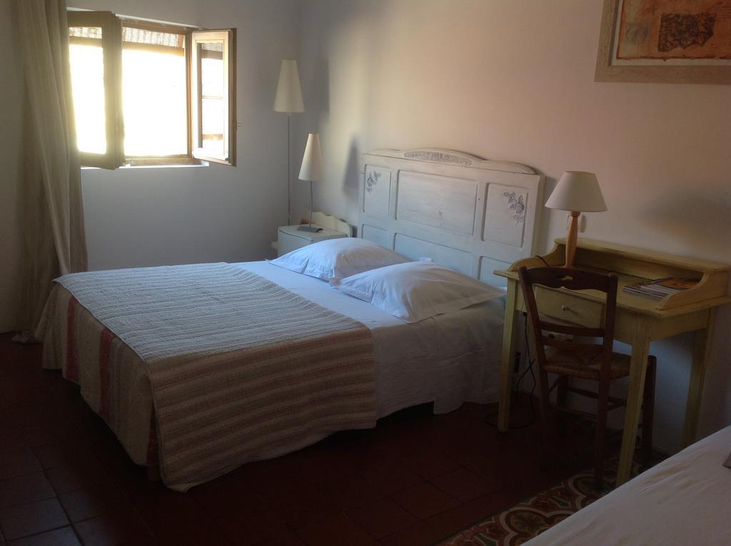 Chambres D'Hotes De Fleurus Pézenas Buitenkant foto